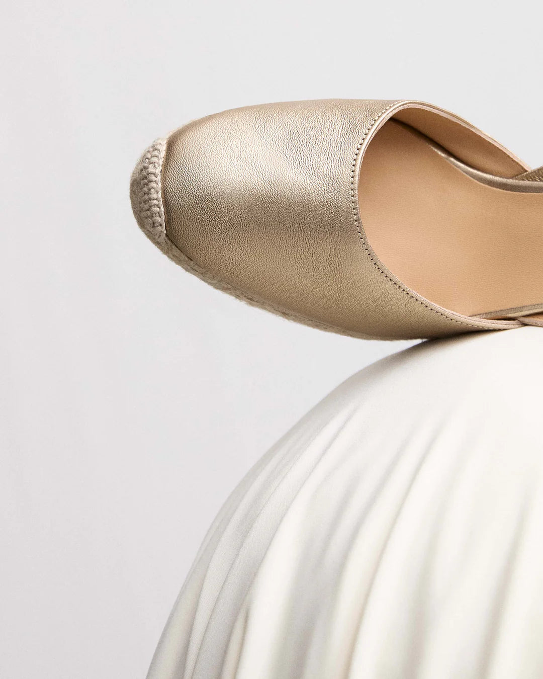 Carissa 8 Oro Wedge Espadrille