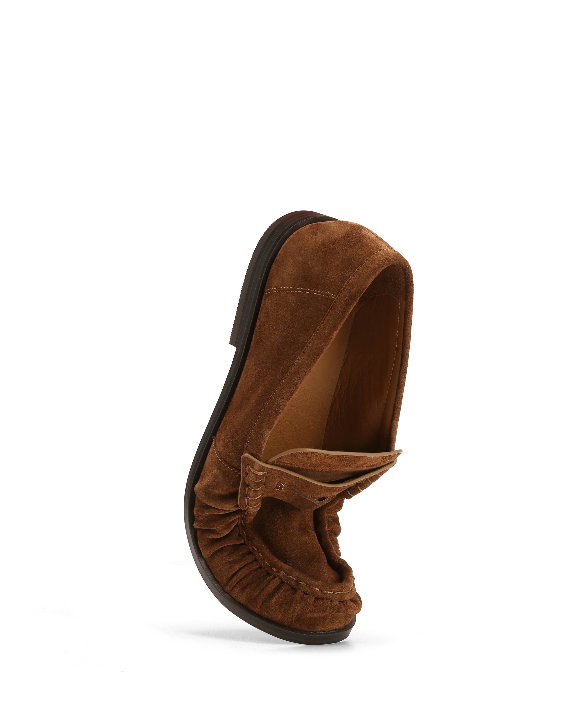 Haven M Dark Chestnut - angled view